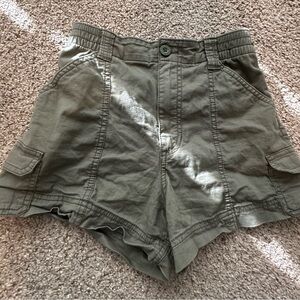 Hollister Olive Cargo Shorts for Women